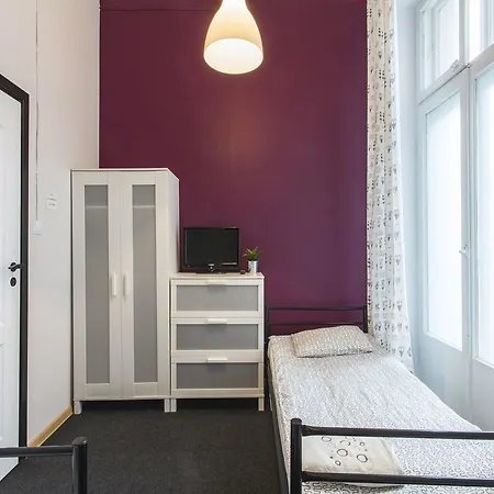 Mish Mash Hostel Хостел
